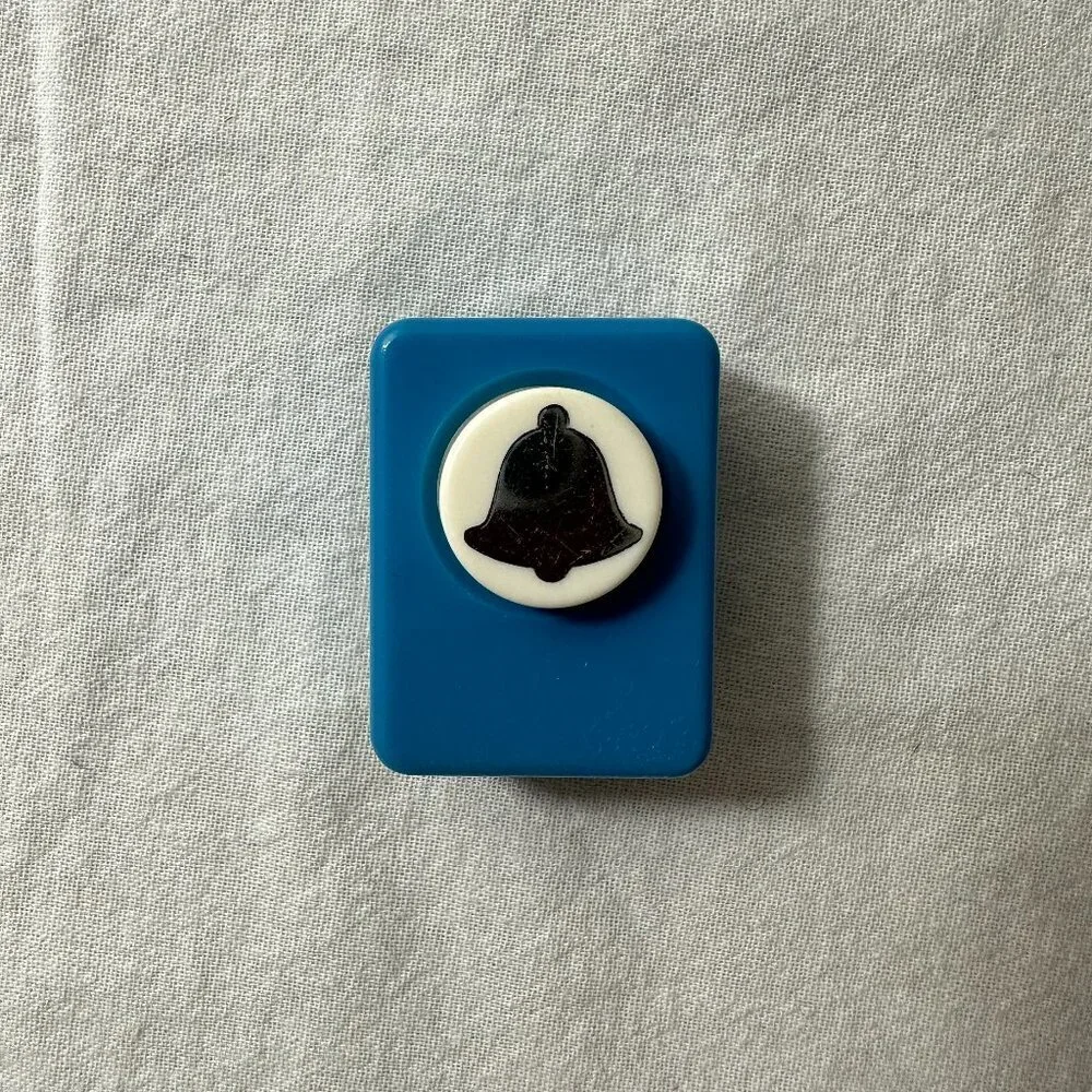Scrapbooking Paper Punch - Bell Shape